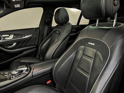 Used 2019 Mercedes-Benz E 63 AMG S w/ Driver Assistance Package image 19
