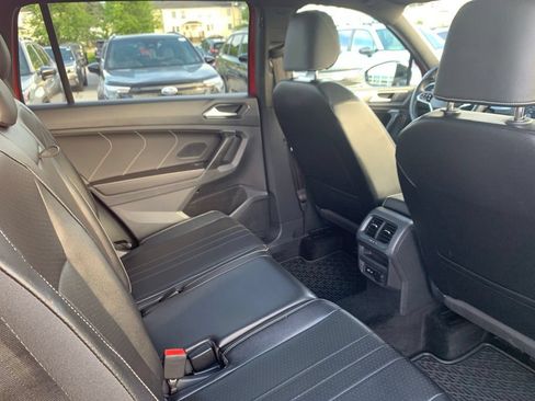 Used 2024 Volkswagen Tiguan SE R-Line AWD/4WD image 21
