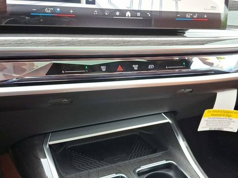 New 2026 BMW 760i xDrive w/ Executive Package AWD/4WD image 15