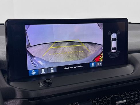 Used 2025 Honda Accord Touring image 13