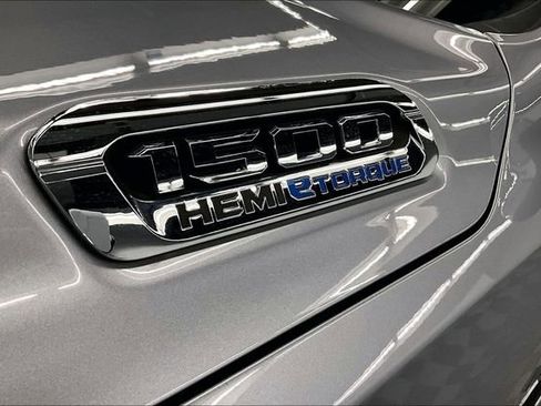 Used 2023 RAM 1500 Laramie image 34