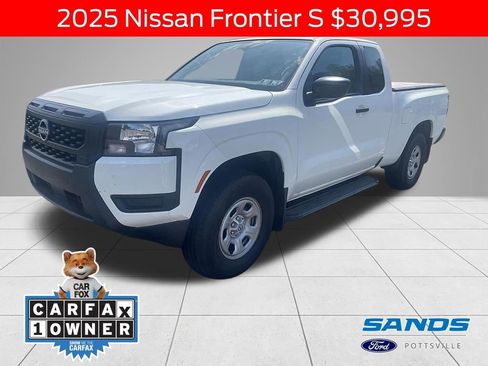 Used 2025 Nissan Frontier S image 1