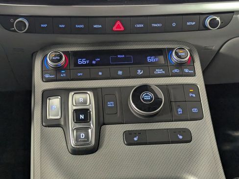 Used 2023 Hyundai Palisade SEL FWD image 21