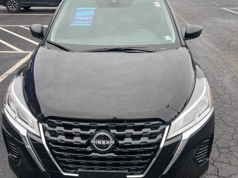 Used 2024 Nissan Kicks S image 16