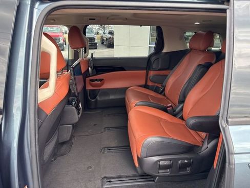 Used 2022 Kia Carnival SX Prestige FWD image 20