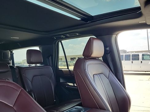 Used 2024 Ford Expedition Max Limited AWD/4WD image 15