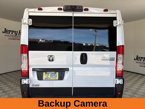 Used 2025 RAM ProMaster 2500 w/ U-Haul Equipment Group FWD image 7