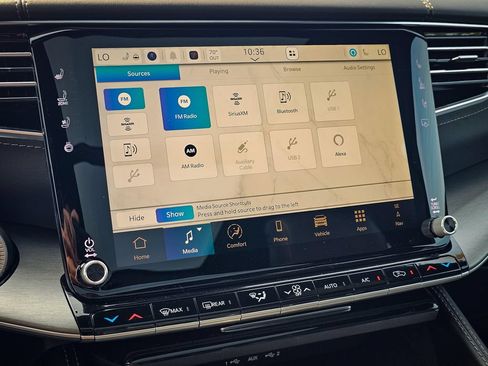 New 2026 Jeep Grand Wagoneer Limited AWD/4WD image 28