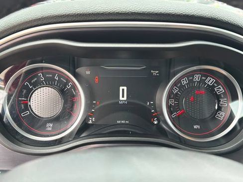 Used 2017 Dodge Challenger R/T RWD image 10