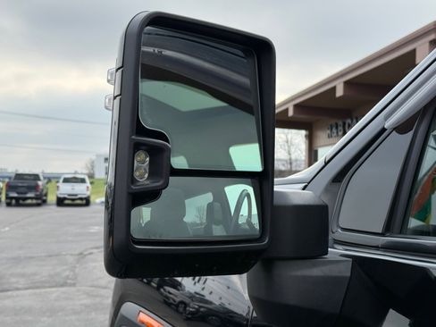 Used 2022 GMC Sierra 2500 AT4 w/ AT4 Preferred Package image 37