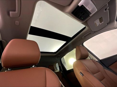 New 2025 Nissan Rogue Platinum image 24