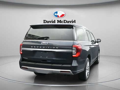 Used 2023 Ford Expedition Platinum RWD image 8