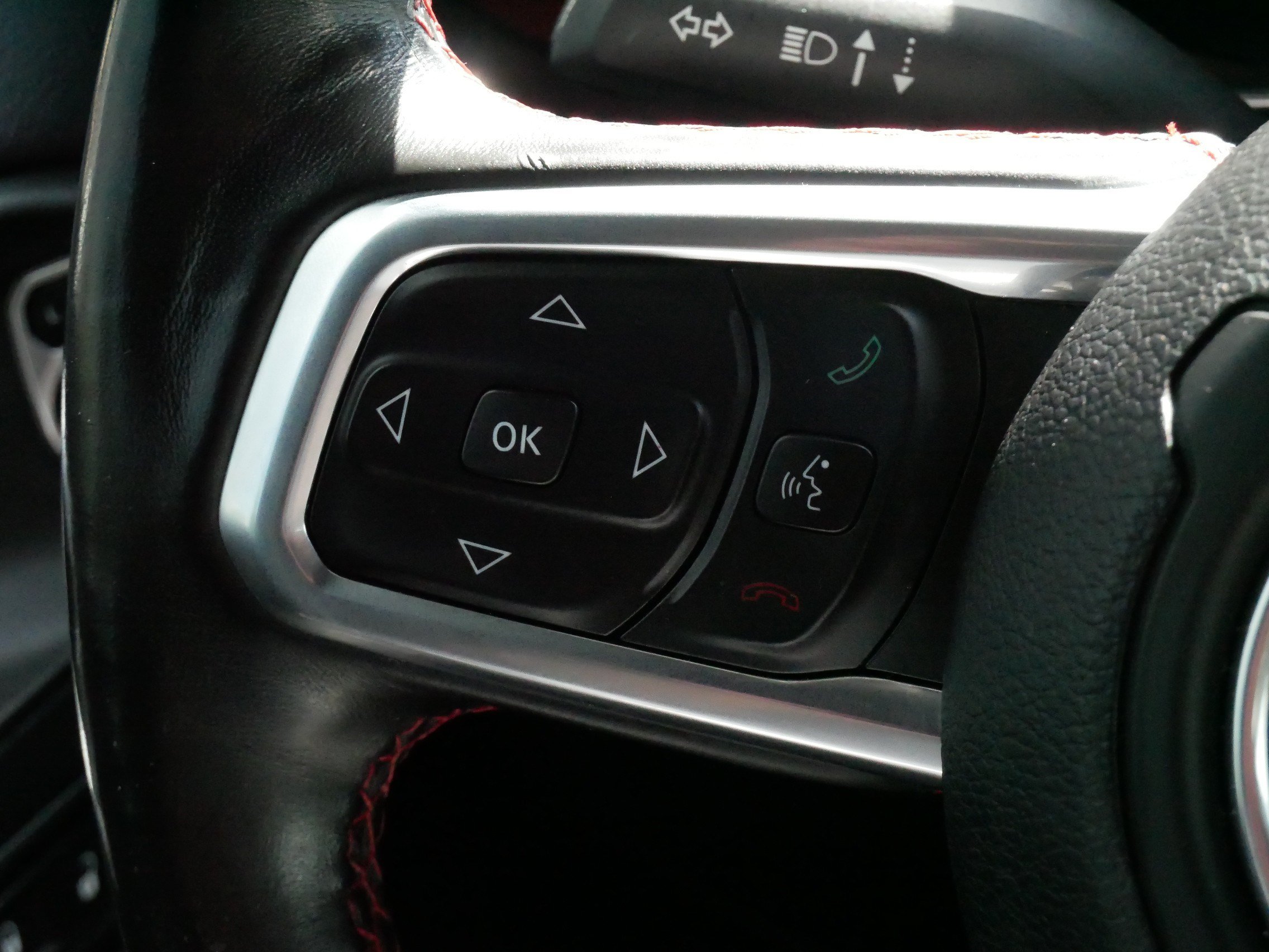 Used 2019 Jeep Wrangler Unlimited Rubicon AWD/4WD image 25