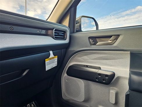 New 2025 Ford Maverick XLT w/ XLT Luxury Package image 26