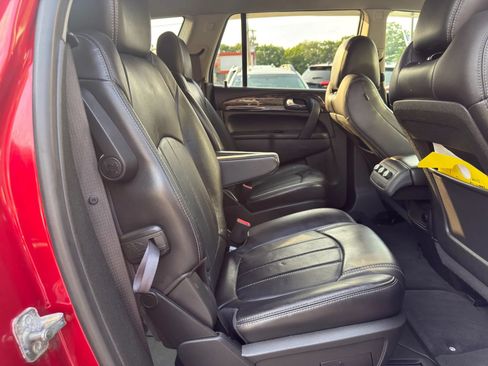 Used 2013 Buick Enclave Leather AWD/4WD image 21