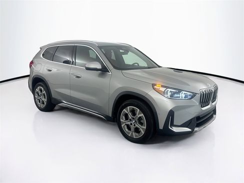 Used 2023 BMW X1 xDrive28i w/ Convenience Package image 3