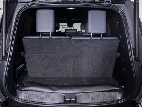 Used 2024 Lexus GX 550 w/ Accessory Package (31) AWD/4WD image 8