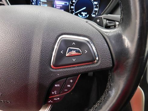 Used 2018 Lincoln MKC Select w/ Select Plus Package image 21