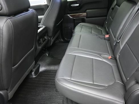 Used 2020 Chevrolet Silverado 1500 RST w/ All-Star Edition image 21