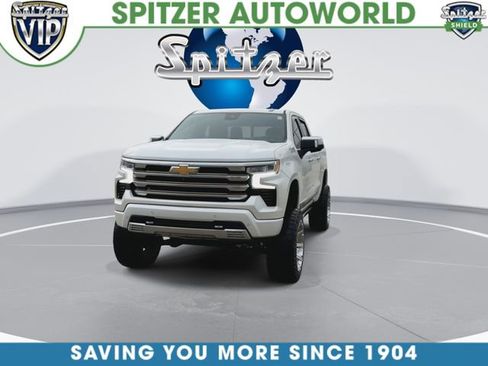 Certified 2022 Chevrolet Silverado 1500 High Country w/ High Country Premium Package image 4