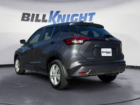 Used 2024 Nissan Kicks S image 3