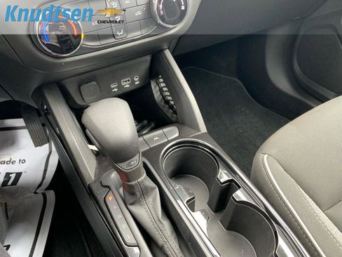 Used 2022 Chevrolet TrailBlazer LS image 23