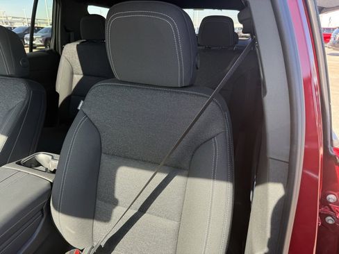 New 2026 Chevrolet Traverse LT w/ Midnight/Sport Edition image 22