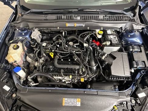 Used 2019 Ford Fusion SEL FWD image 10