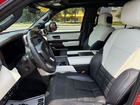 Used 2024 Toyota Sequoia Capstone AWD/4WD image 11