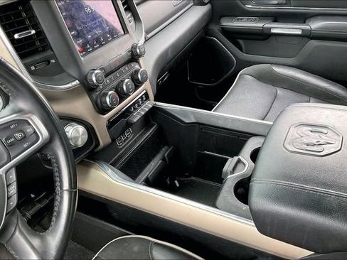 Used 2021 RAM 1500 Laramie AWD/4WD image 13