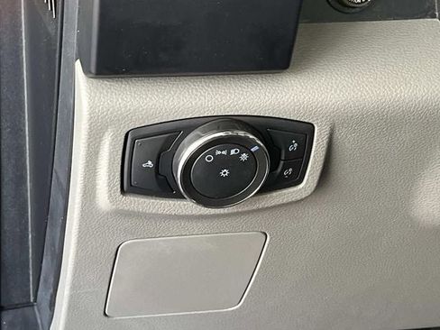 Used 2016 Ford F150 XL w/ Equipment Group 101A Mid image 23