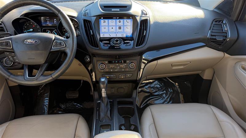 Used 2017 Ford Escape Titanium AWD/4WD image 26