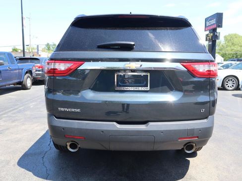 Used 2019 Chevrolet Traverse LT FWD image 4