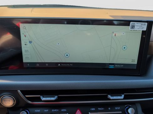 New 2026 Hyundai Sonata Limited FWD image 17
