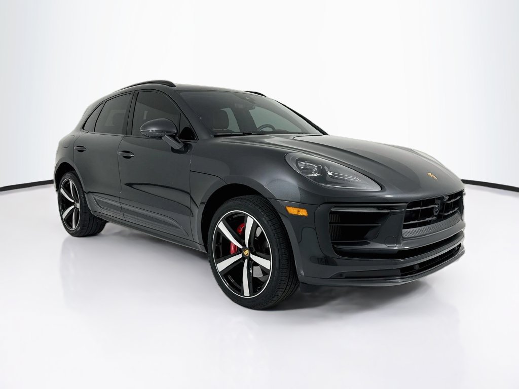 Certified 2026 Porsche Macan S AWD/4WD image 7