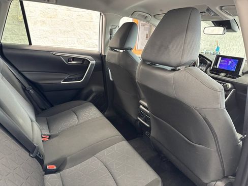 Certified 2025 Toyota RAV4 XLE AWD/4WD image 41