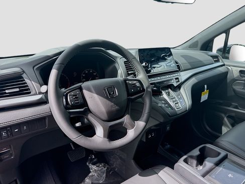 New 2026 Honda Odyssey Sport-L image 9