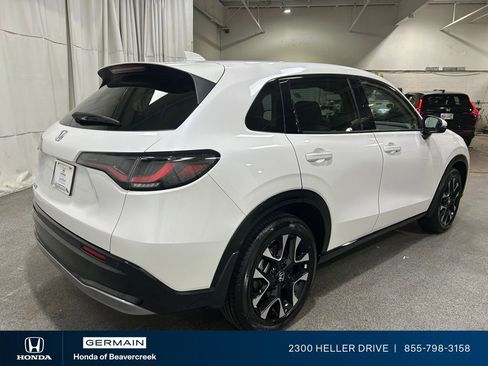 Used 2026 Honda HR-V EX-L image 8