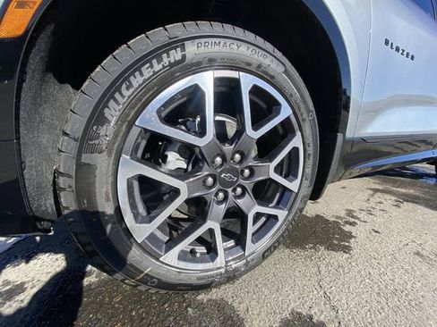 New 2025 Chevrolet Blazer RS w/ Driver Confidence II Package AWD/4WD image 10