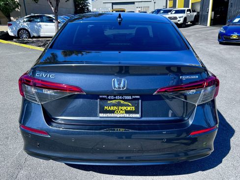 Used 2024 Honda Civic Touring image 7