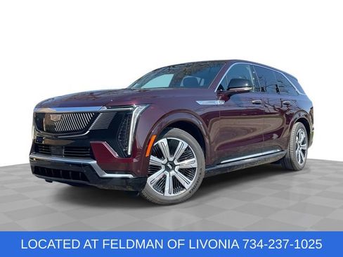 Used 2025 Cadillac Escalade IQ Luxury 2 w/ LPO, Premium Carpet Package AWD/4WD image 1