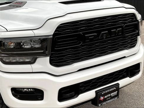 Used 2024 RAM 2500 Limited AWD/4WD image 39