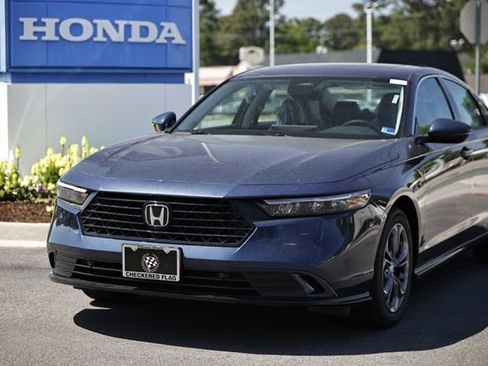New 2026 Honda Accord EX-L image 2