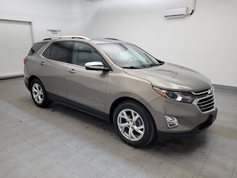 Used 2019 Chevrolet Equinox Premier image 11