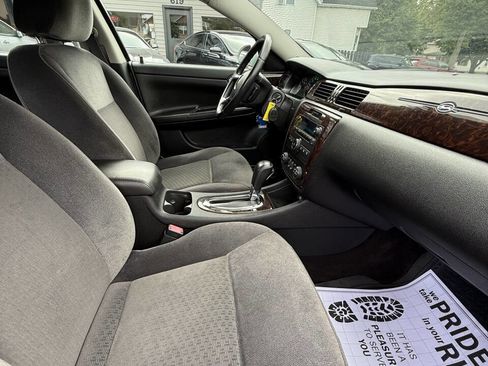 Used 2014 Chevrolet Impala LT image 17