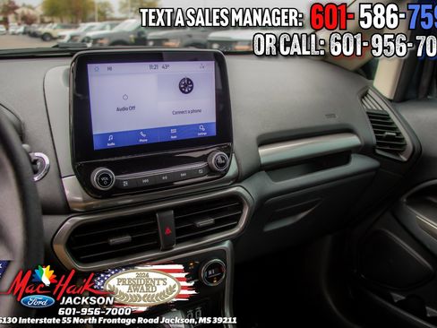 Used 2021 Ford EcoSport SE image 12