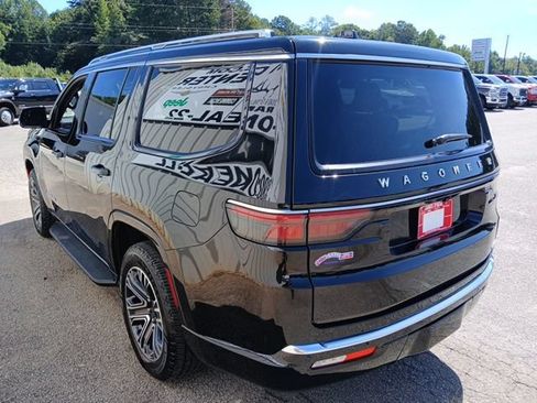 Used 2024 Jeep Wagoneer Series II AWD/4WD image 6