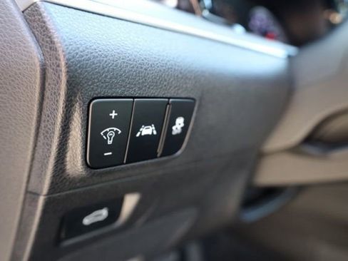 Used 2023 Kia K5 GT-Line image 18