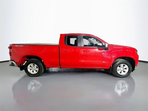 Used 2019 Chevrolet Silverado 1500 LT w/ All-Star Edition image 9