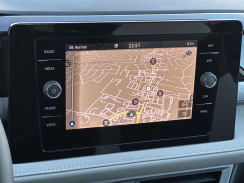 New 2026 Volkswagen Taos SEL AWD/4WD image 16